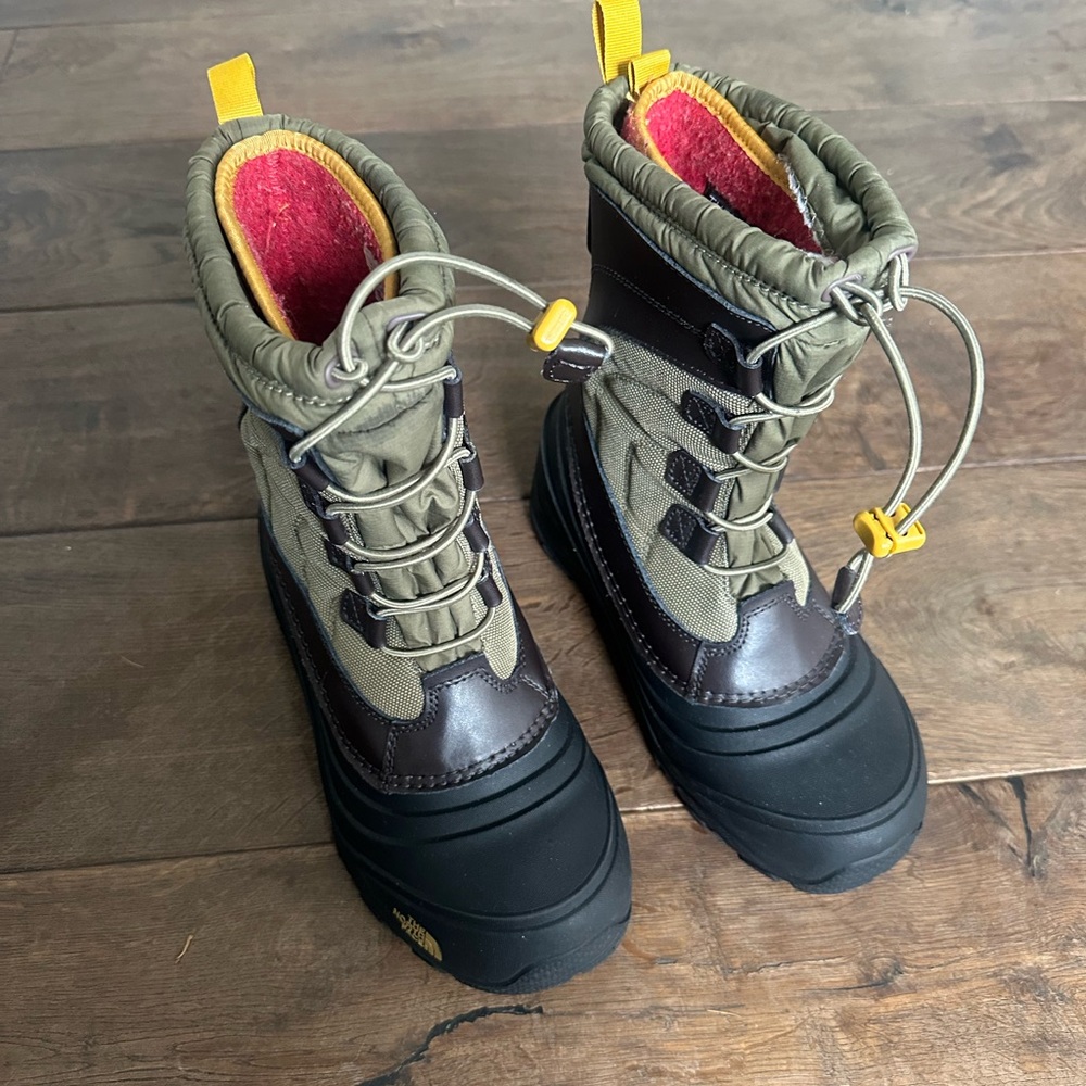 North Face Kids' Winter Snow Boots - Black and Green